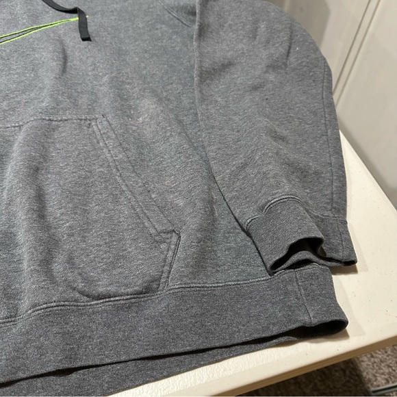 Nike Men’s Hooded Sweatshirt - Size Large - Picture 2 of 7